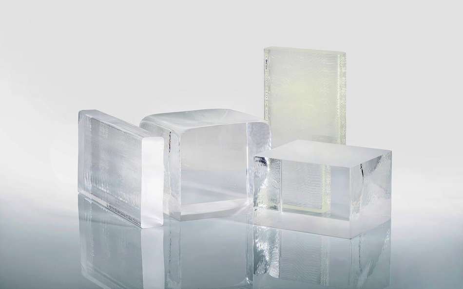Four blocks of transparent optical glass