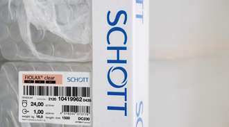 A pallet of Fiolax® clear in a SCHOTT package