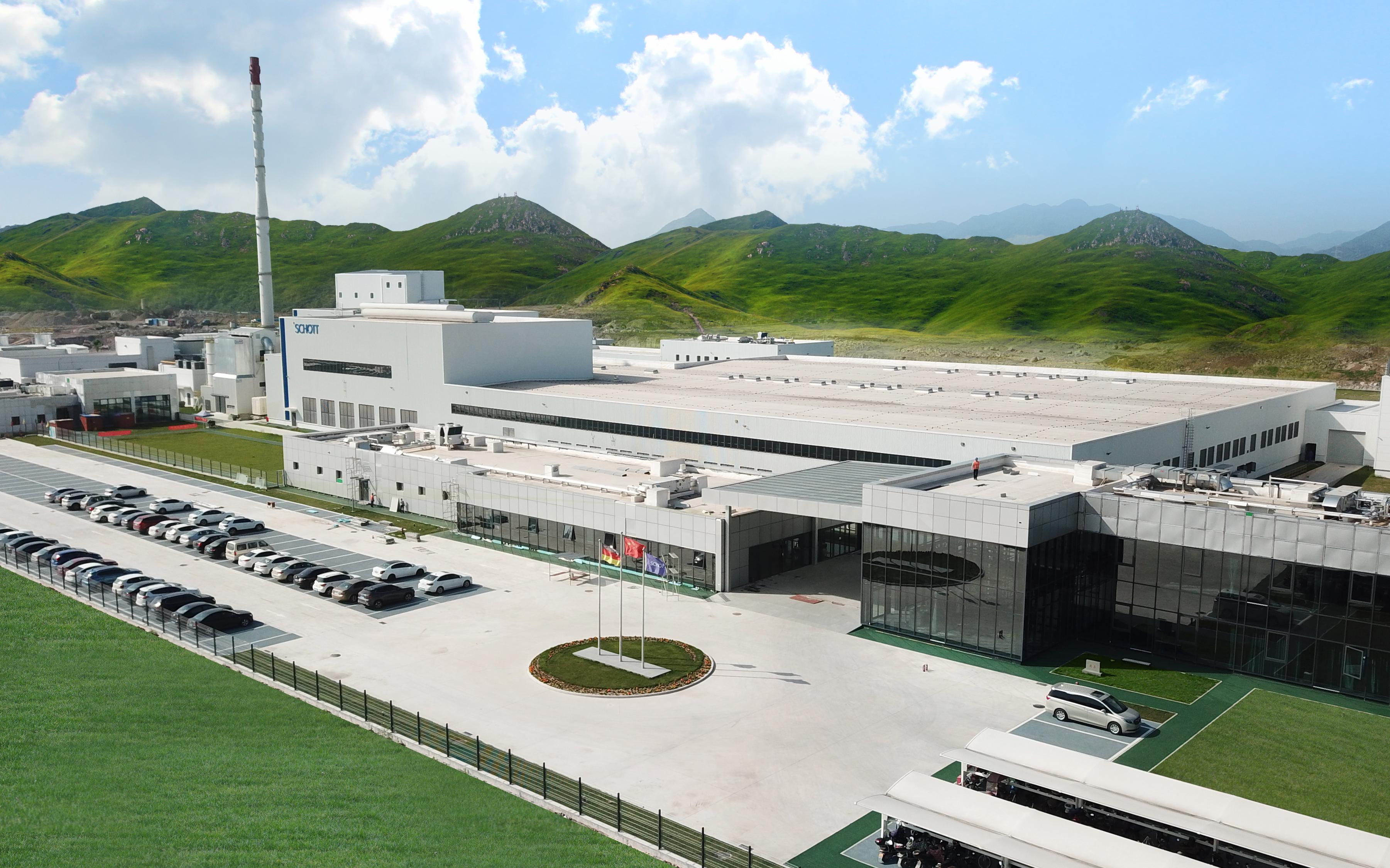 Aerial shot of the SCHOTT Tubing plant in Jinyun, China