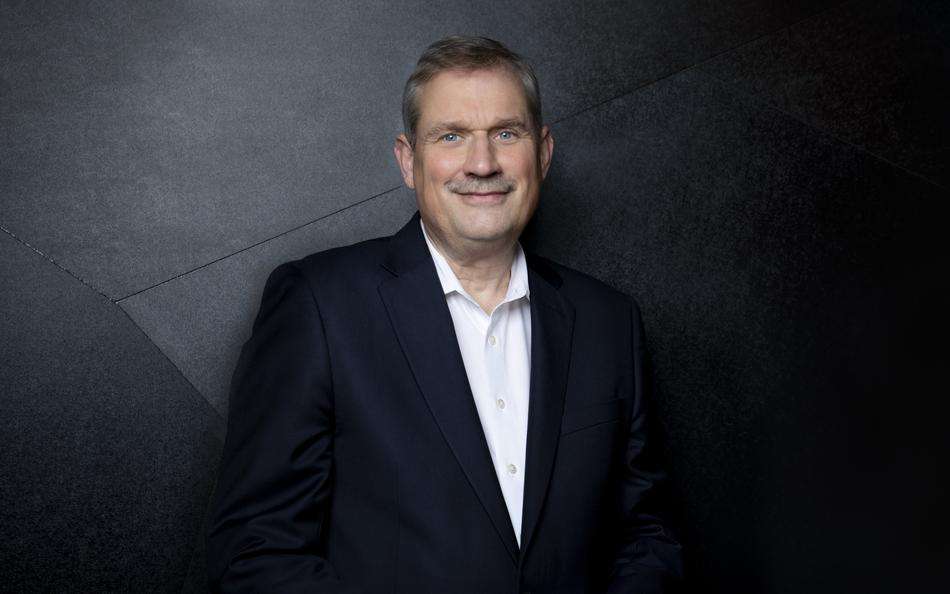 Portrait of Dr. Frank Heinricht, Chairman of the Management Board SCHOTT AG