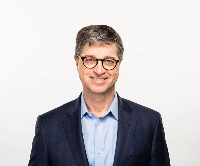 Text Image Slider-05_titan medical