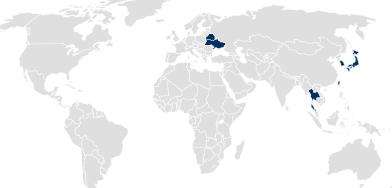 Mapa-múndi com países de registro nacional de produtos destacados em azul
