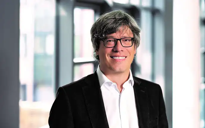 Tobias Erfurth neuer Head of Investor Relations von SCHOTT Pharma