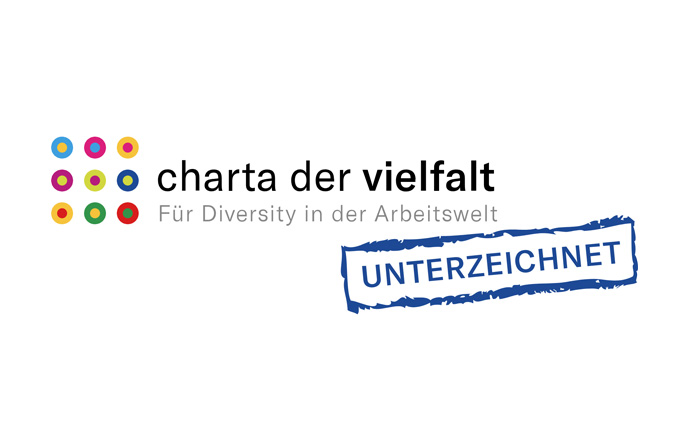 Das Logo der „Charta der Vielfalt“ mit dem Zusatz „Unterzeichnet“ ist zu sehen.