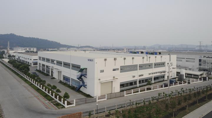 SCHOTT manufacturing plant in Suzhou, China