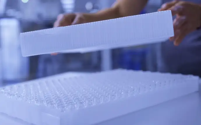 Closed-Loop_Tray_Recycling.jpg