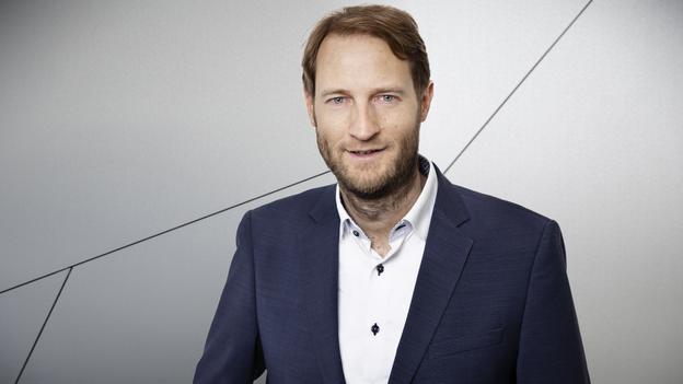 Portrait d’Arne Kloke, responsable de la gestion des services et de la durabilité chez SCHOTT Pharma