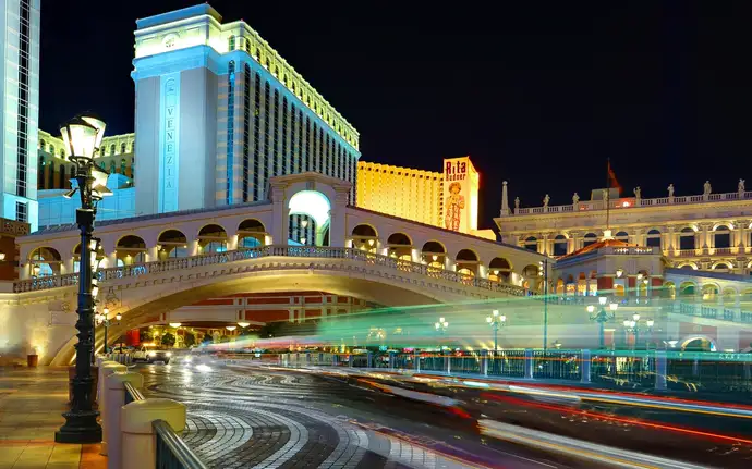Rialto bridge vegas