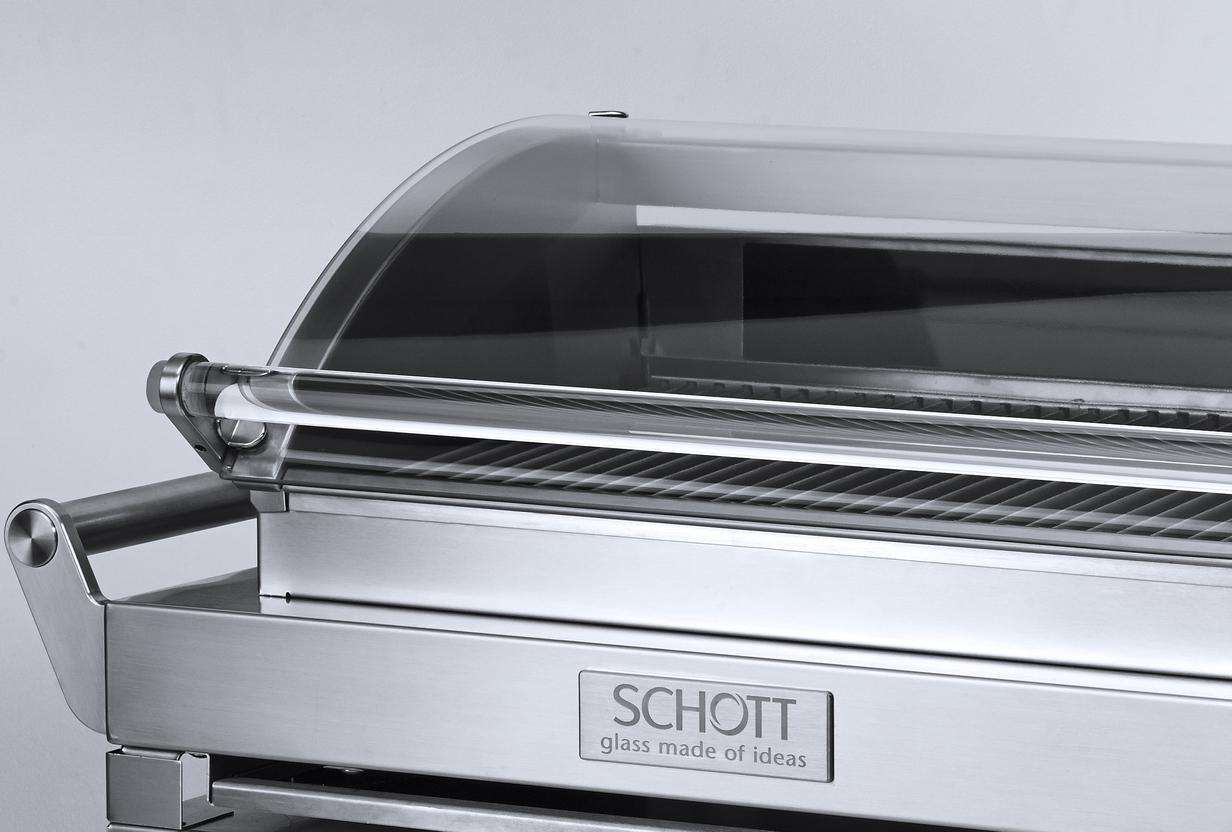 Silver grill with SCHOTT NEXTREMA® glass-ceramic viewing panel