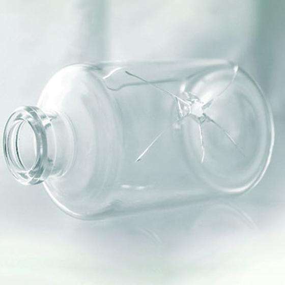 玻璃注射剂瓶侧面的裂纹 