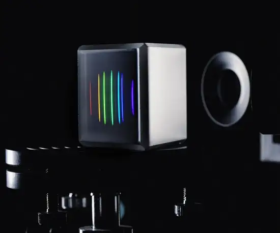 <h3>Refractive index and dispersion with precision accuracy (prism method)</h3>