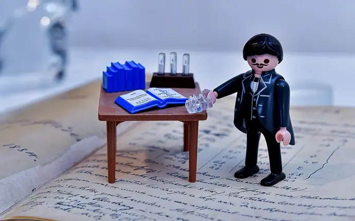 Otto Schott als PLAYMOBIL® Figur.