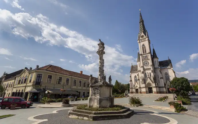 Statue in the middle of Lukácsháza, Hungary