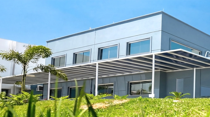 Exterior of the SCHOTT Flat Glass facility in Salto, Brazil