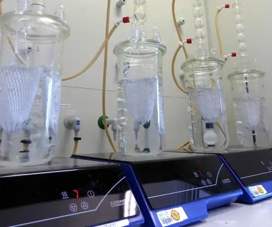 <h3>Chemical resistance</h3>
