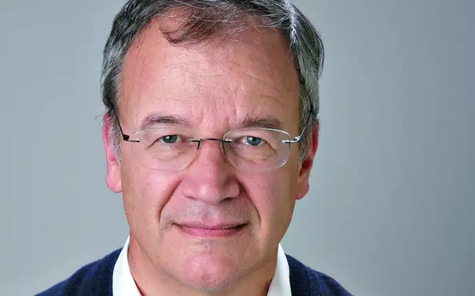 Theo Lasser, Head of the Laboratoire d‘Optique Biomedicale at the Ecole Polytechnique Federale Lausanne