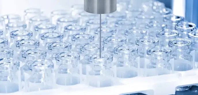 Máquina de envase em escala laboratorial com frascos