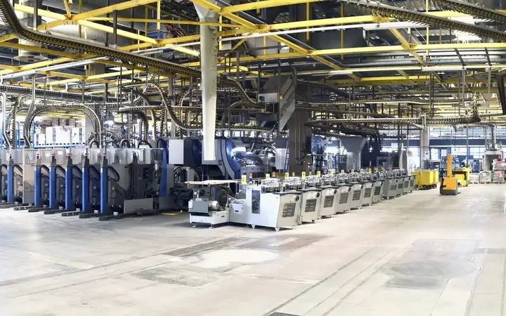 Wide shot of a large manufacturing plant