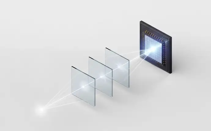 Light propagation through multiple glass layers illustrating controlled optical paths in imaging systems